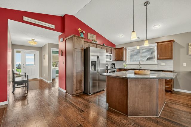 4653 Alan Lane NW, Rochester, MN 55901