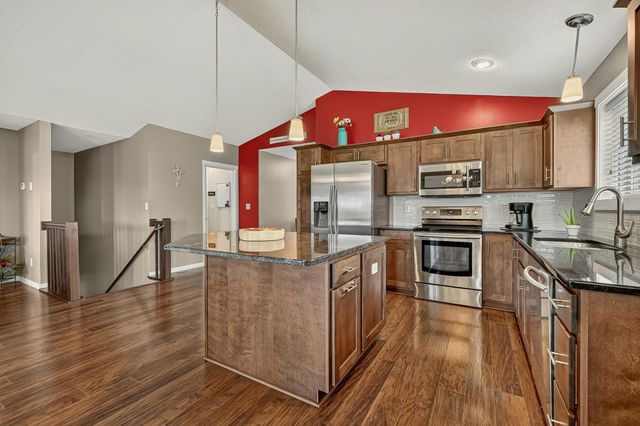 4653 Alan Lane NW, Rochester, MN 55901