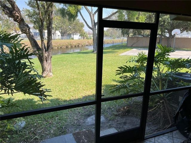 9015 W Sunrise Boulevard, Plantation, FL 33322
