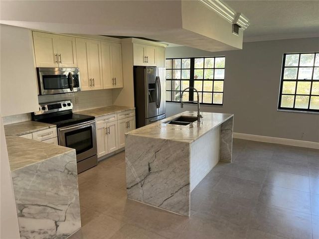 9015 W Sunrise Boulevard, Plantation, FL 33322