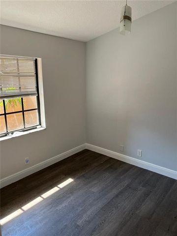 9015 W Sunrise Boulevard, Plantation, FL 33322