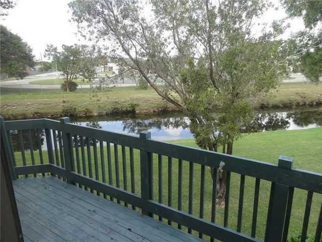 9015 W Sunrise Boulevard, Plantation, FL 33322