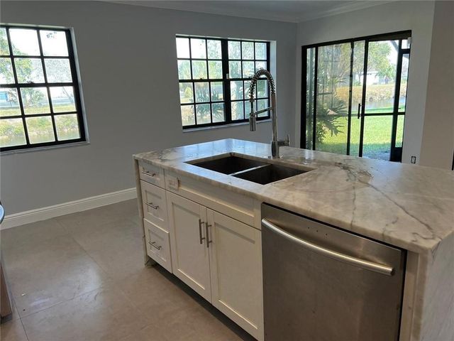 9015 W Sunrise Boulevard, Plantation, FL 33322