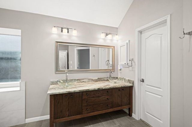 1203 Lake Shore Drive, Pearland, TX 77581