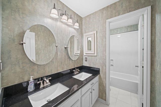 1203 Lake Shore Drive, Pearland, TX 77581