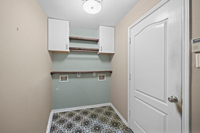 1203 Lake Shore Drive, Pearland, TX 77581