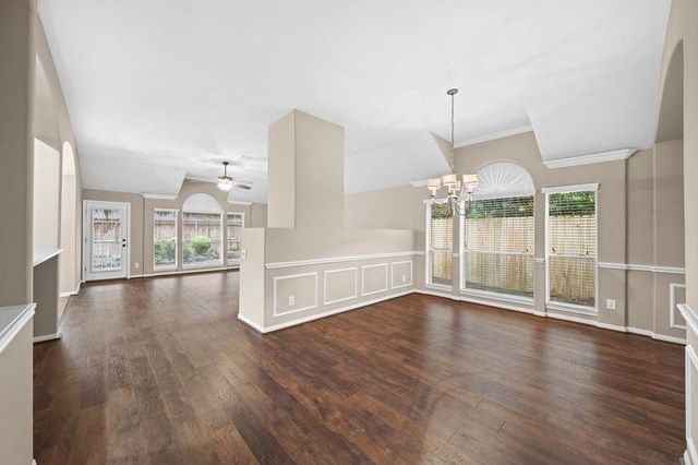 1203 Lake Shore Drive, Pearland, TX 77581