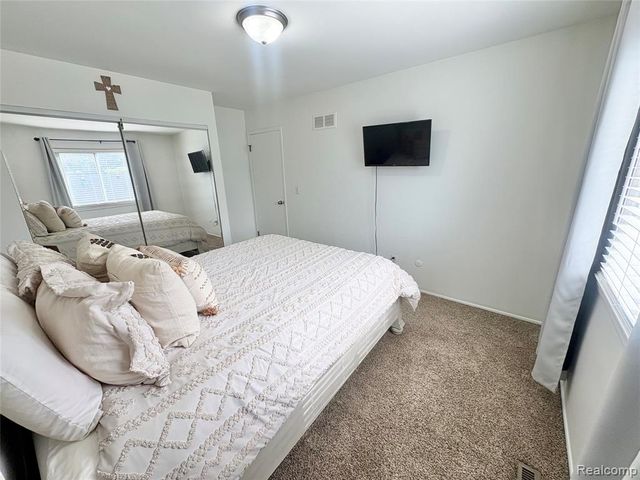 1520 Westbury Drive, Davison, MI 48423