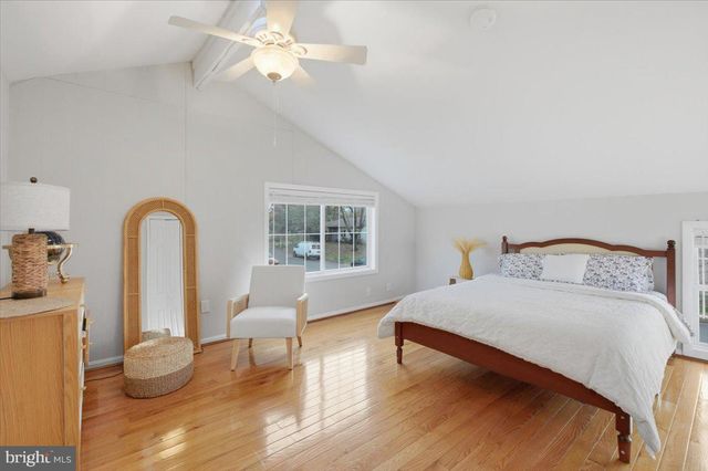 105 BAKER LN, Sterling, VA 20164