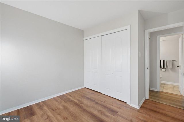 105 BAKER LN, Sterling, VA 20164