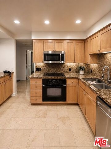 10445 Wilshire Boulevard 1405, Los Angeles, CA 90024