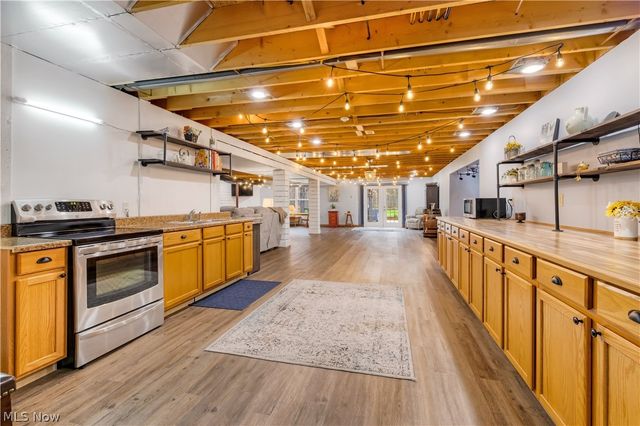 16555 Island Road, Grafton, OH 44044