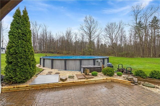 16555 Island Road, Grafton, OH 44044