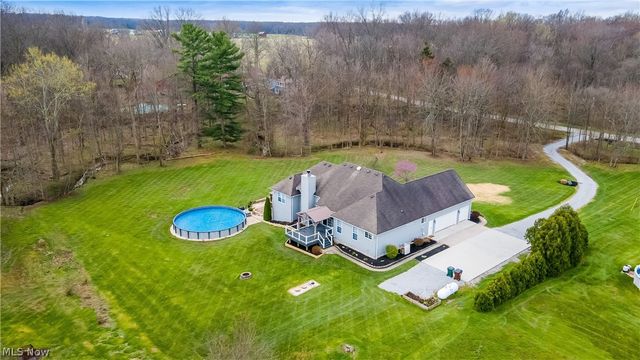 16555 Island Road, Grafton, OH 44044