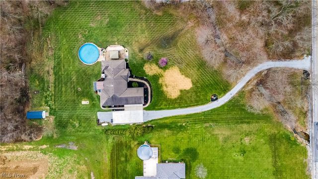16555 Island Road, Grafton, OH 44044