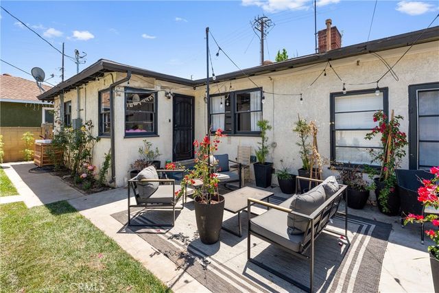 923 W Maple Avenue, Orange, CA 92868