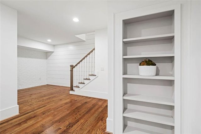 210 Tifton Lane, Roswell, GA 30075