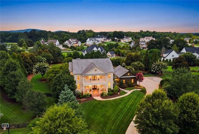 210 Tifton Lane, Roswell, GA 30075