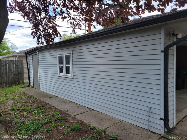 8831 Sioux, Redford Charter Township, MI 48239