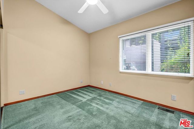 5653 Shirley Avenue, Tarzana, CA 91356
