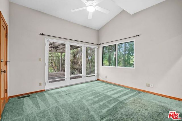 5653 Shirley Avenue, Tarzana, CA 91356