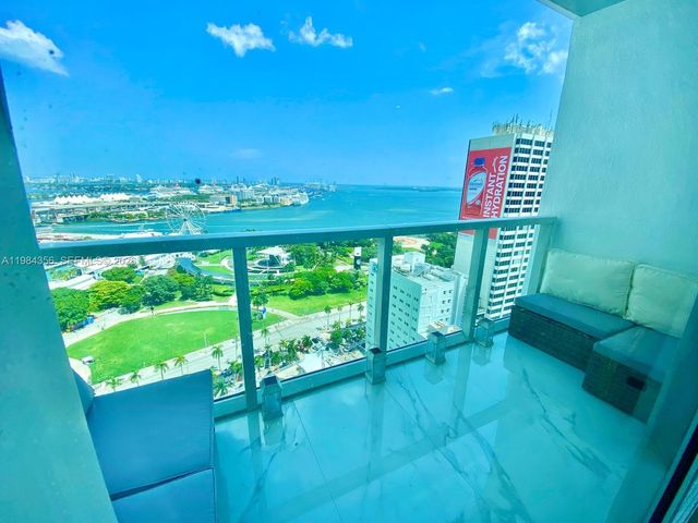 253 NE 2nd St 2703, Miami, FL 33132