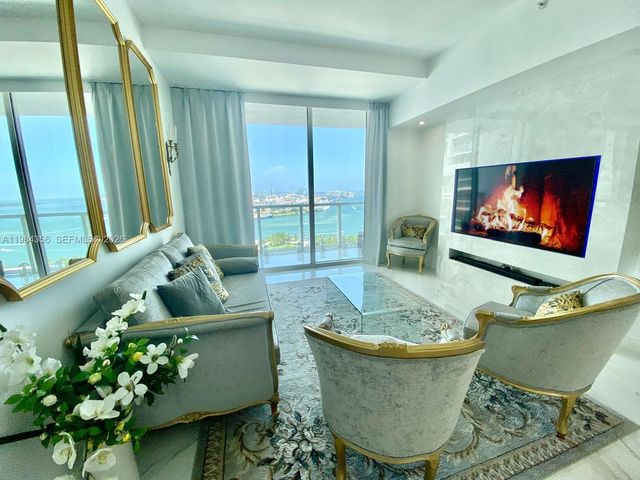 253 NE 2nd St 2703, Miami, FL 33132