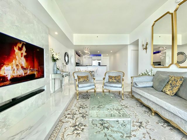 253 NE 2nd St 2703, Miami, FL 33132