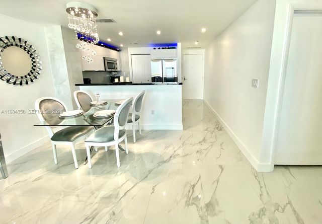 253 NE 2nd St 2703, Miami, FL 33132