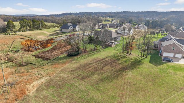 207 Kortney Marie Pl, Mount Juliet, TN 37122