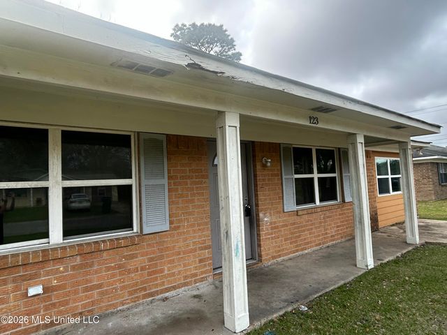 123 Imilda Drive, Gulfport, MS 39503