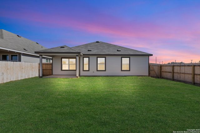 3539 Starbright, New Braunfels, TX 78130