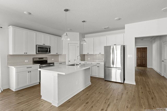 3539 Starbright, New Braunfels, TX 78130