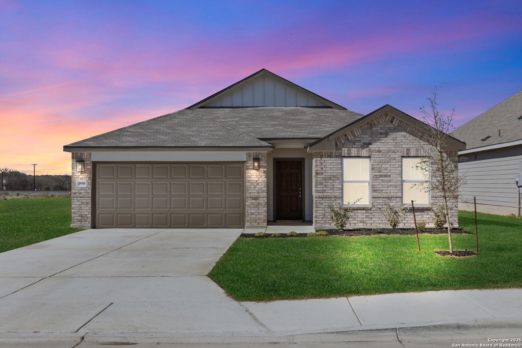 3539 Starbright, New Braunfels, TX 78130