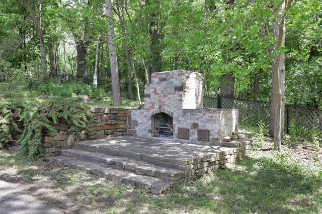 18150 Shavers Lane, Wayzata, MN 55391