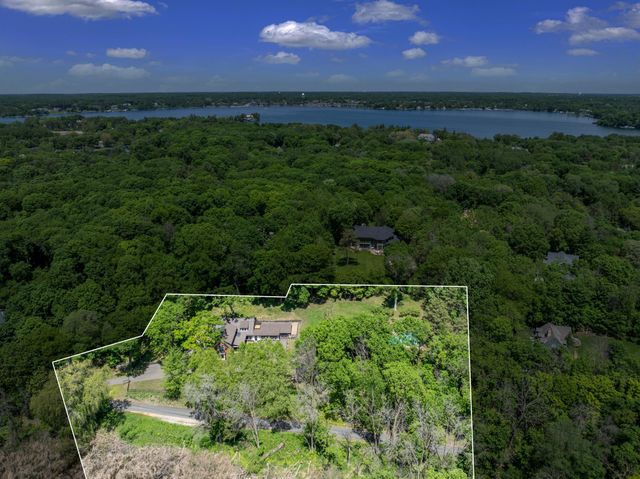 18150 Shavers Lane, Wayzata, MN 55391