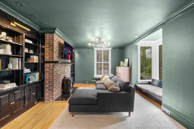 18150 Shavers Lane, Wayzata, MN 55391