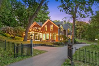 18150 Shavers Lane, Wayzata, MN 55391