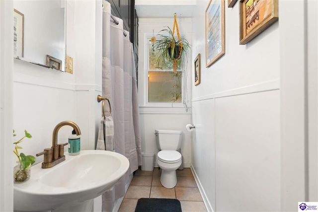 211 W Poplar Street, Elizabethtown, KY 42701