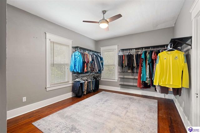 211 W Poplar Street, Elizabethtown, KY 42701