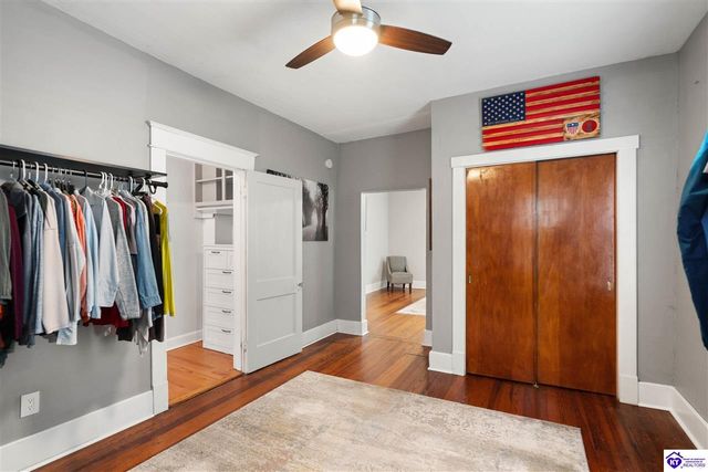 211 W Poplar Street, Elizabethtown, KY 42701