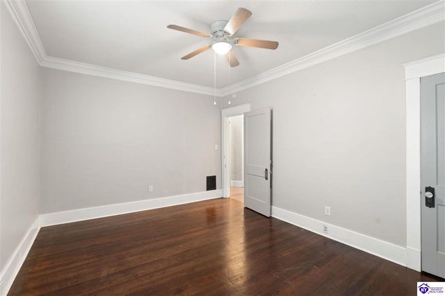 211 W Poplar Street, Elizabethtown, KY 42701