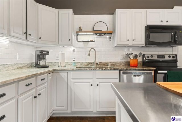 211 W Poplar Street, Elizabethtown, KY 42701