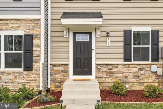 309 WILLIAMS STREET, Strasburg, VA 22657