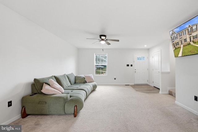 309 WILLIAMS STREET, Strasburg, VA 22657