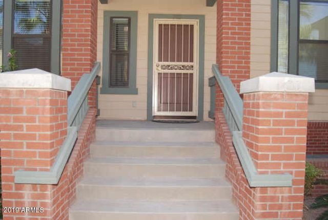 752 S Beck Avenue, Tempe, AZ 85281