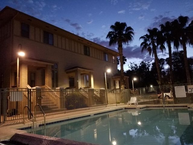 752 S Beck Avenue, Tempe, AZ 85281