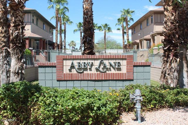 752 S Beck Avenue, Tempe, AZ 85281