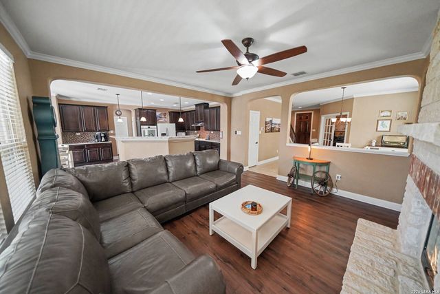 13326 CHALK HL, San Antonio, TX 78253