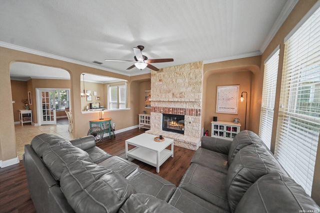 13326 CHALK HL, San Antonio, TX 78253